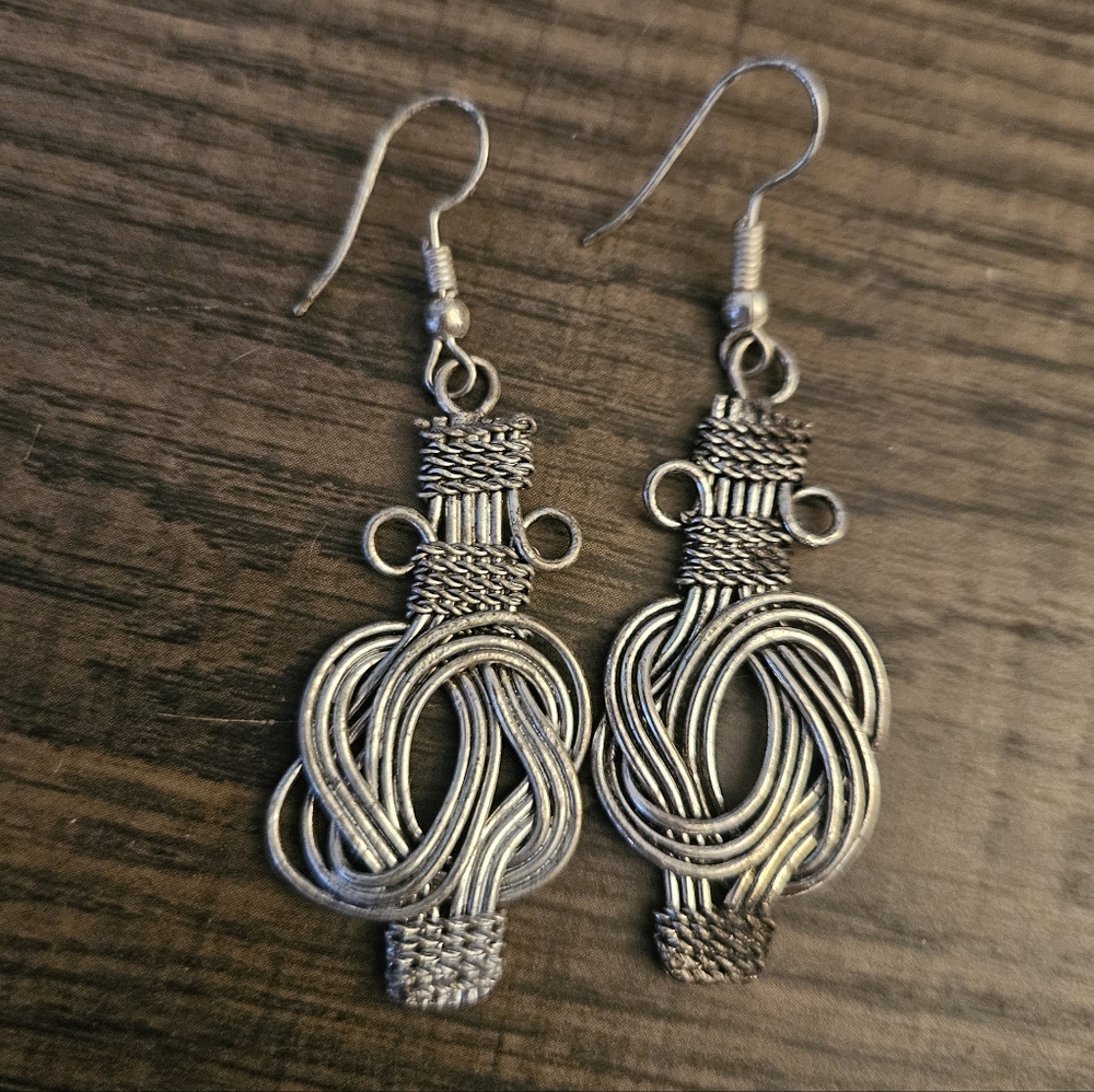 Silver Knot Dangley Earrings Twisted Braided Wire Look